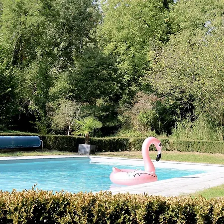 Oda ve Kahvaltı Le Vivier Trigny